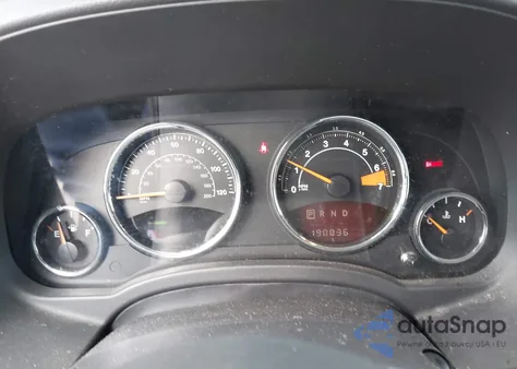 2017 Jeep Compass High Altitude Fwd z USA, uszkodzony, nr VIN 1C4NJCEA3HD157015